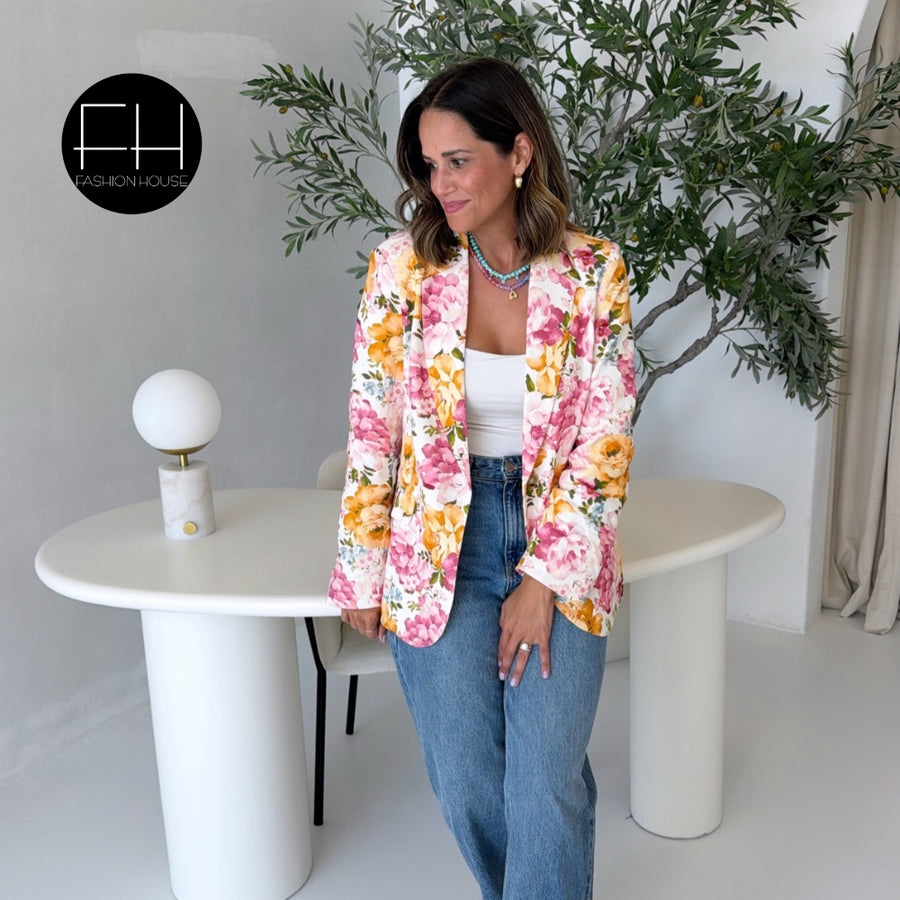 Amy, Founder of Fashion House